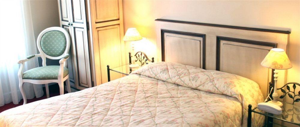 Hotel Domaine De L'Orangerie Bonnat Екстер'єр фото